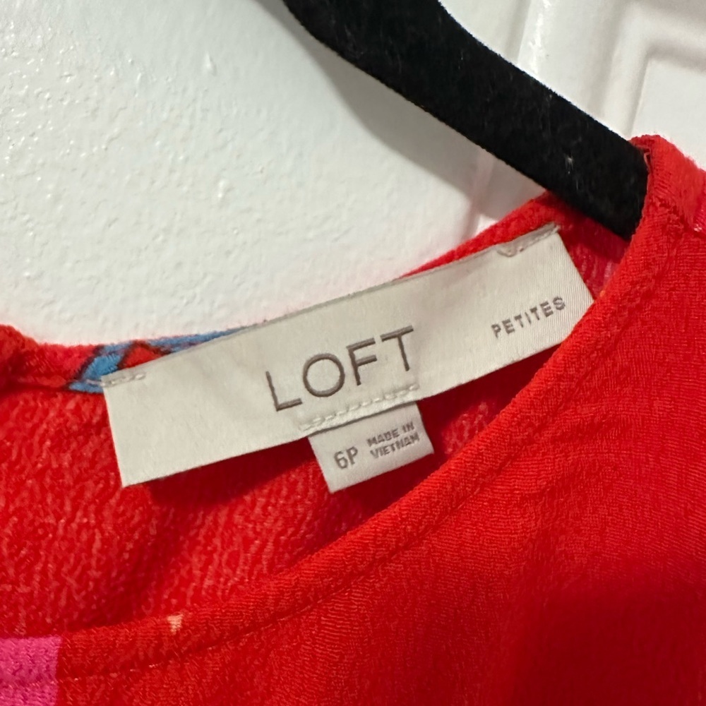 LOFT Petites Red Floral Fit & Flare Dress – Size 6P - Picture 9 of 14